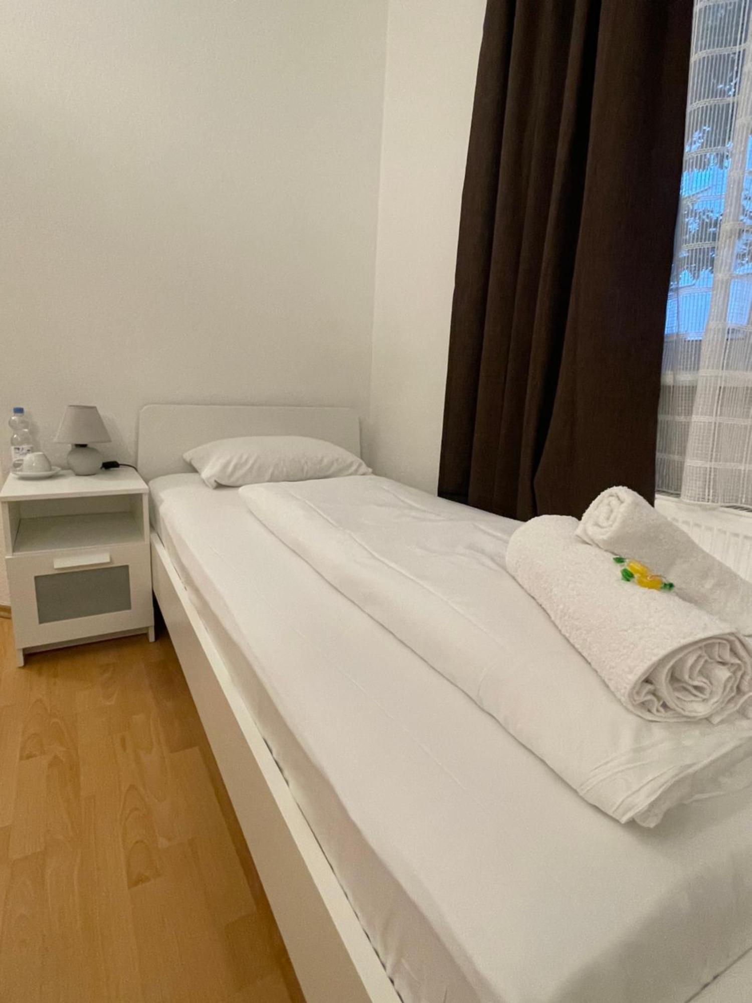 Hotel Starlight Frankfurt am Main Buitenkant foto